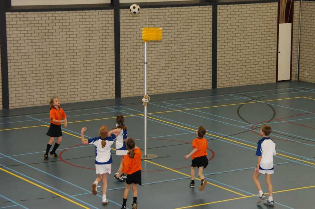 Korfbal E2  13 maart 2010-15.JPG